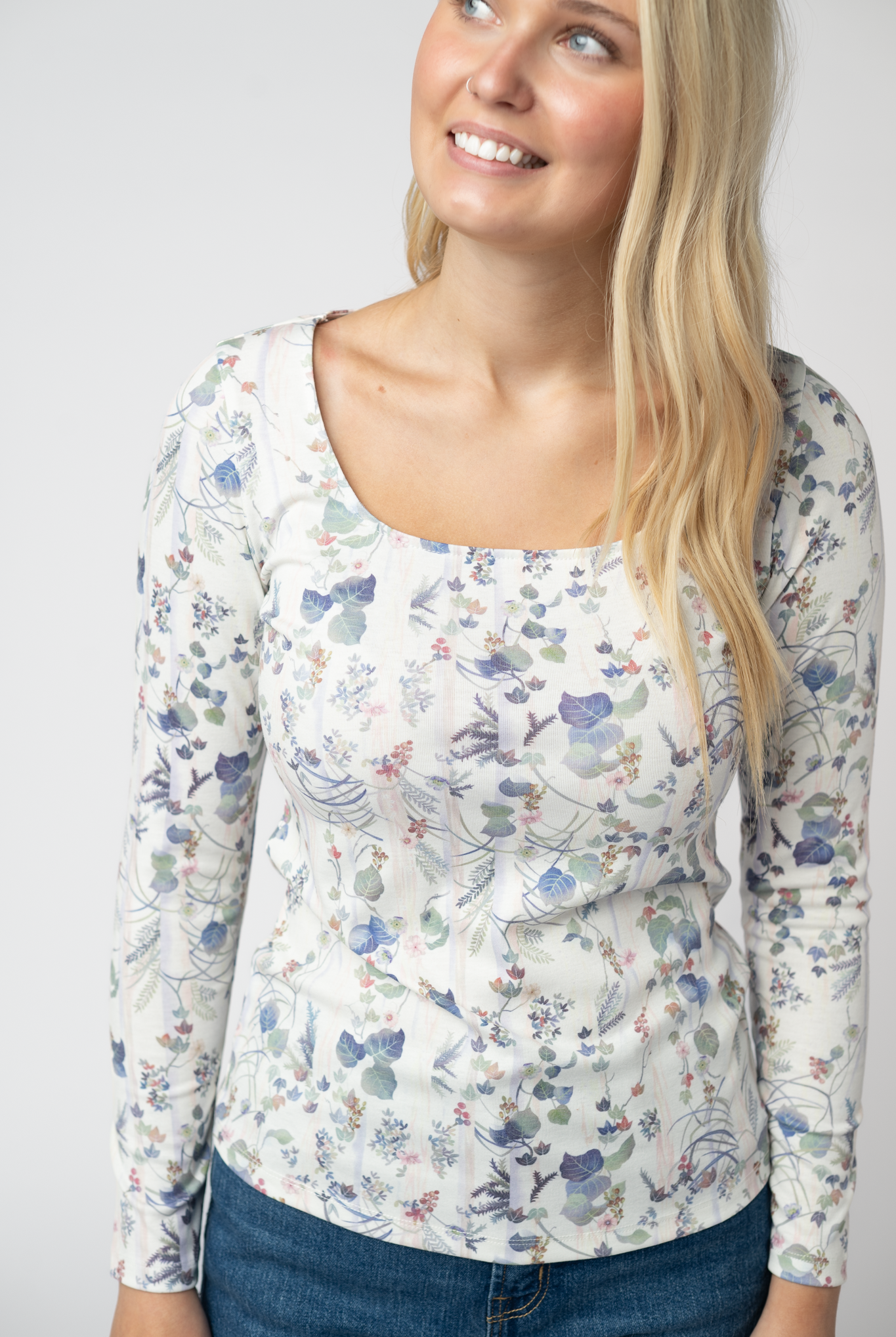 08.21 EN ROUTE Alyssa Long Sleeve Top - Olive Meadow-Tops-Dear Me Southern Boutique, located in DeRidder, Louisiana