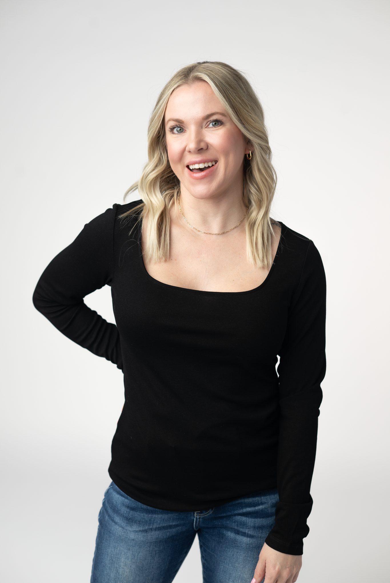 Alyssa Long Sleeve Top - Black-Tops-Dear Me Southern Boutique, located in DeRidder, Louisiana