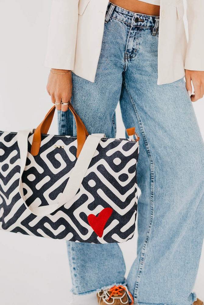 Chelsie Canvas Printed Tote-Presales-Dear Me Southern Boutique, located in DeRidder, Louisiana