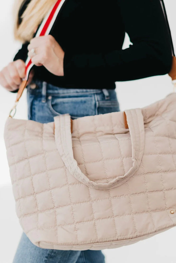 Day Dreamer Quilted Tote Bag-Dear Me Southern Boutique, located in DeRidder, Louisiana