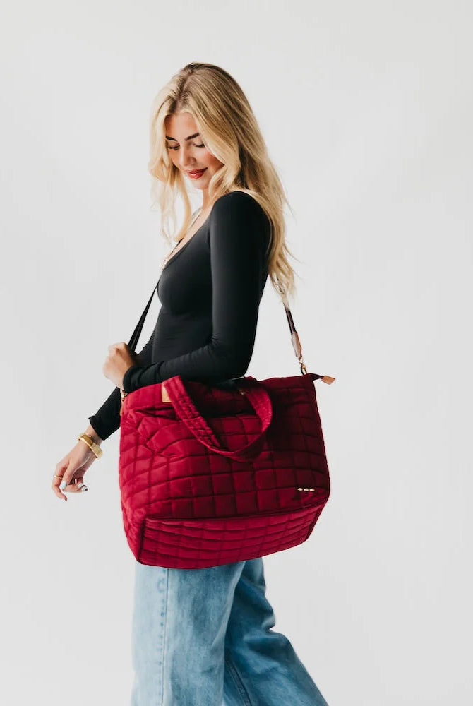 Day Dreamer Quilted Tote Bag-Dear Me Southern Boutique, located in DeRidder, Louisiana
