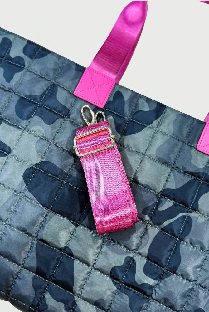 Day Dreamer Quilted Tote Bag-Dear Me Southern Boutique, located in DeRidder, Louisiana