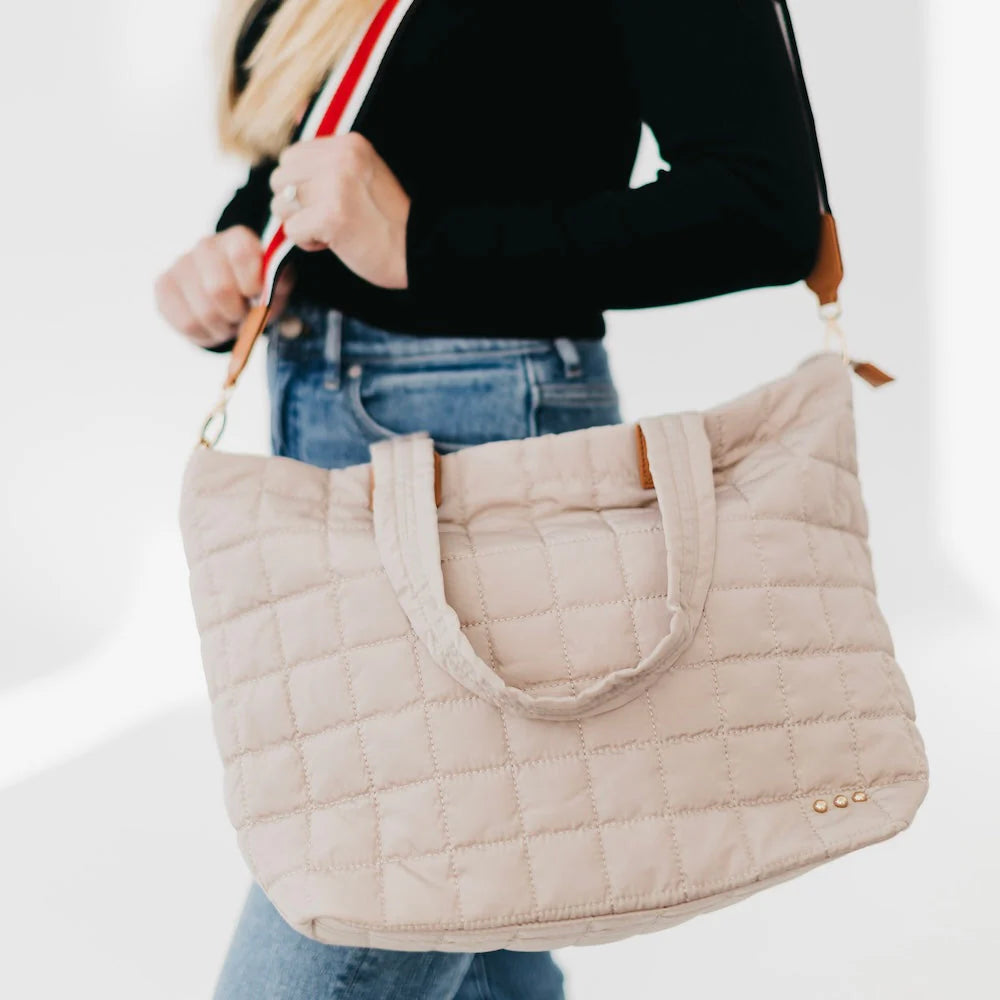 Day Dreamer Quilted Tote Bag-Presales-Dear Me Southern Boutique, located in DeRidder, Louisiana
