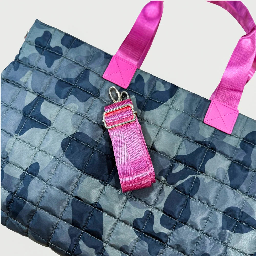 Day Dreamer Quilted Tote Bag-Presales-Dear Me Southern Boutique, located in DeRidder, Louisiana