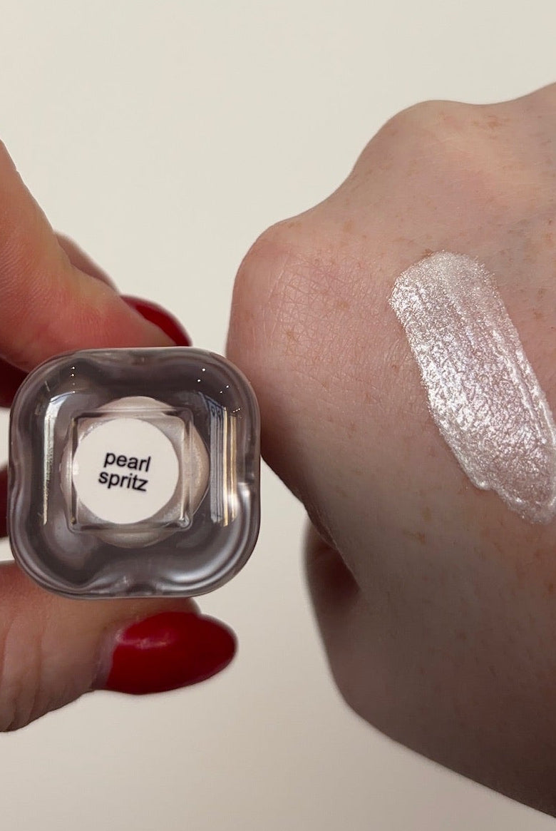 Glow Boms Luxury Liquid Highlighter-Presales-Dear Me Southern Boutique, located in DeRidder, Louisiana