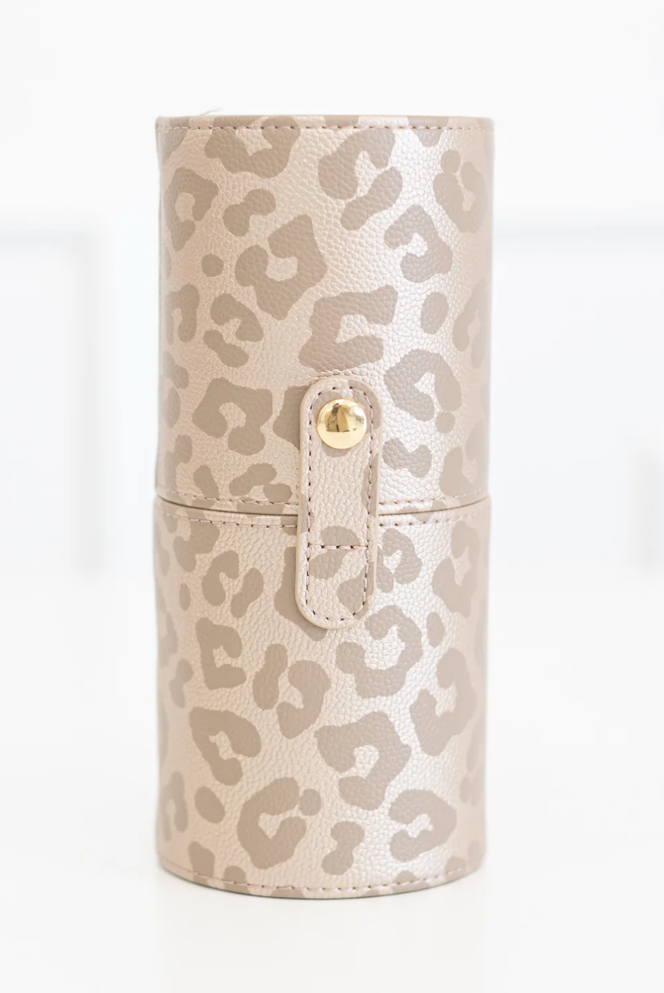 Hollis Medium Brush Holder-Makeup Bags-Dear Me Southern Boutique, located in DeRidder, Louisiana