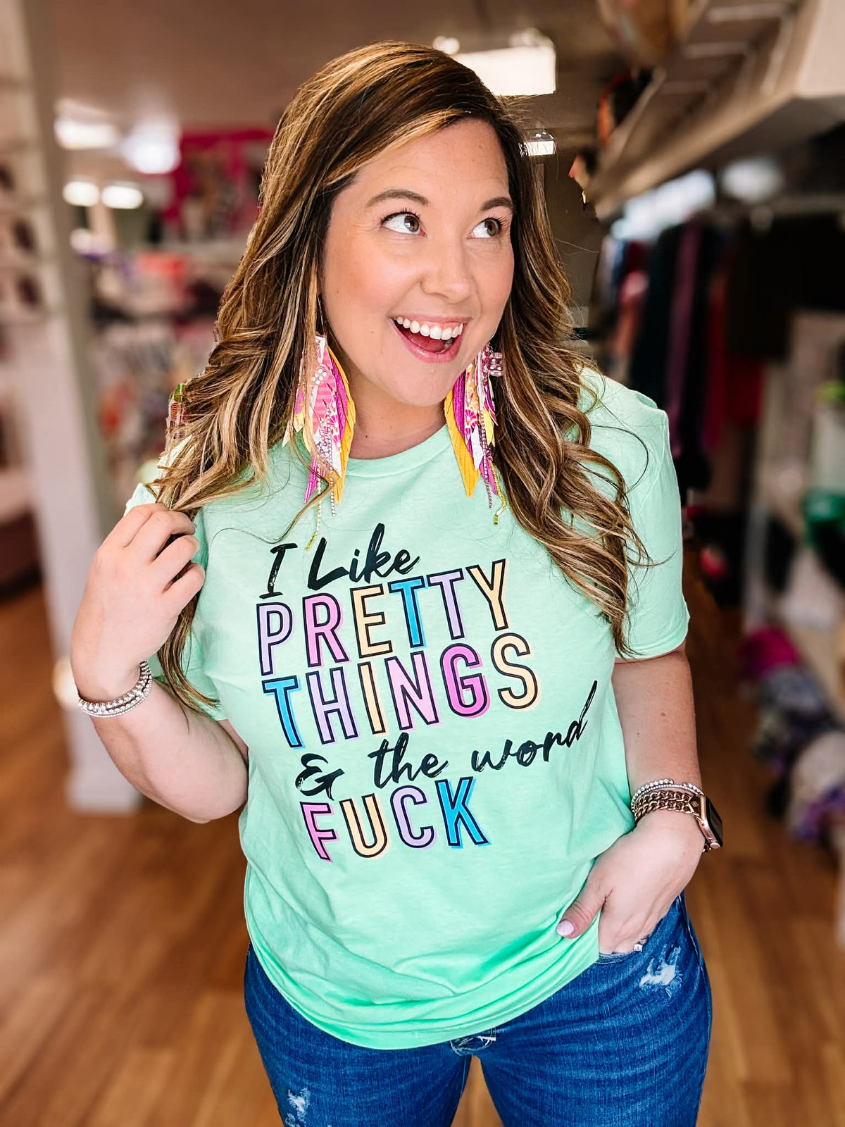 I Like Pretty Things Bold & Bright Tee-Presales-Dear Me Southern Boutique, located in DeRidder, Louisiana