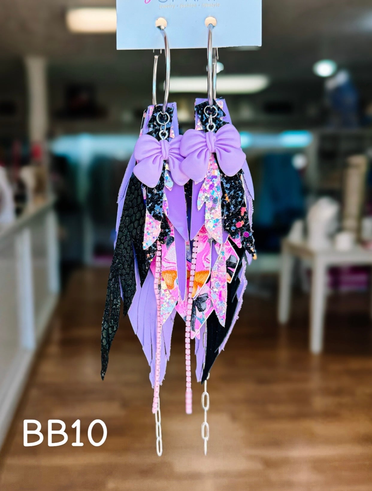 Jak Sprat Boos & Bows Collection: Medium Mic Drop Dangles-Earrings-Dear Me Southern Boutique, located in DeRidder, Louisiana