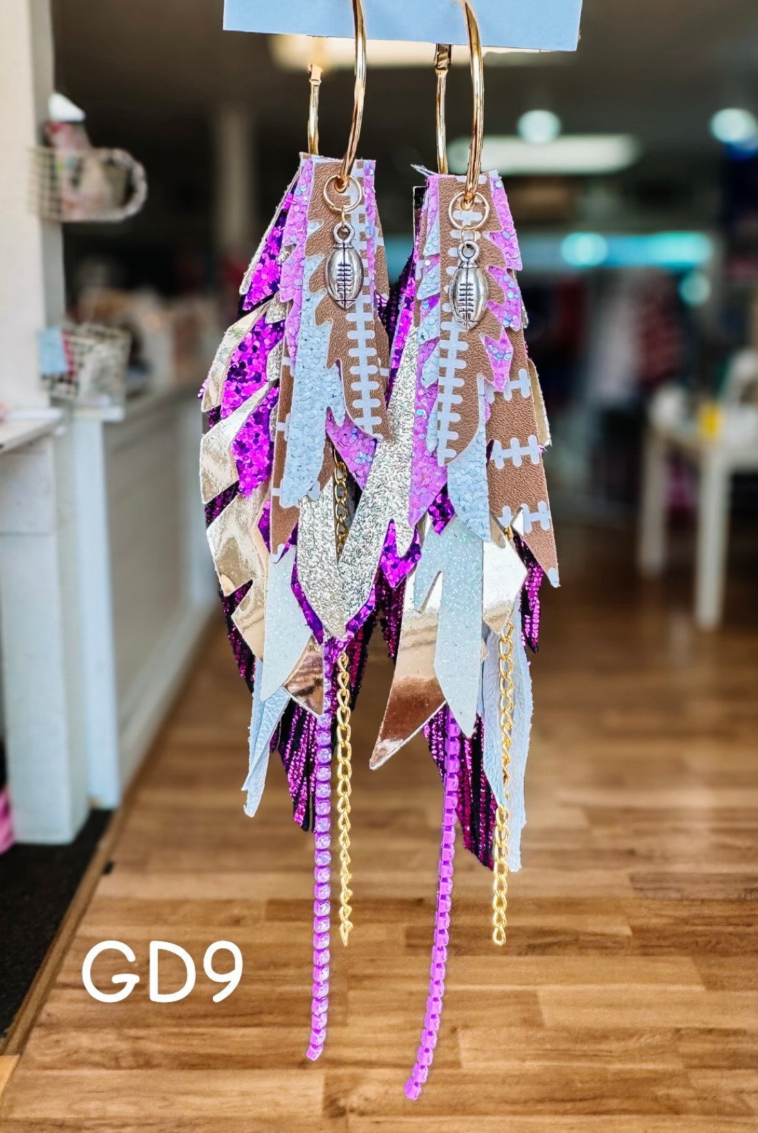 Jak Sprat Game Day Collection: Medium Mic Drop-Game Day-Dear Me Southern Boutique, located in DeRidder, Louisiana