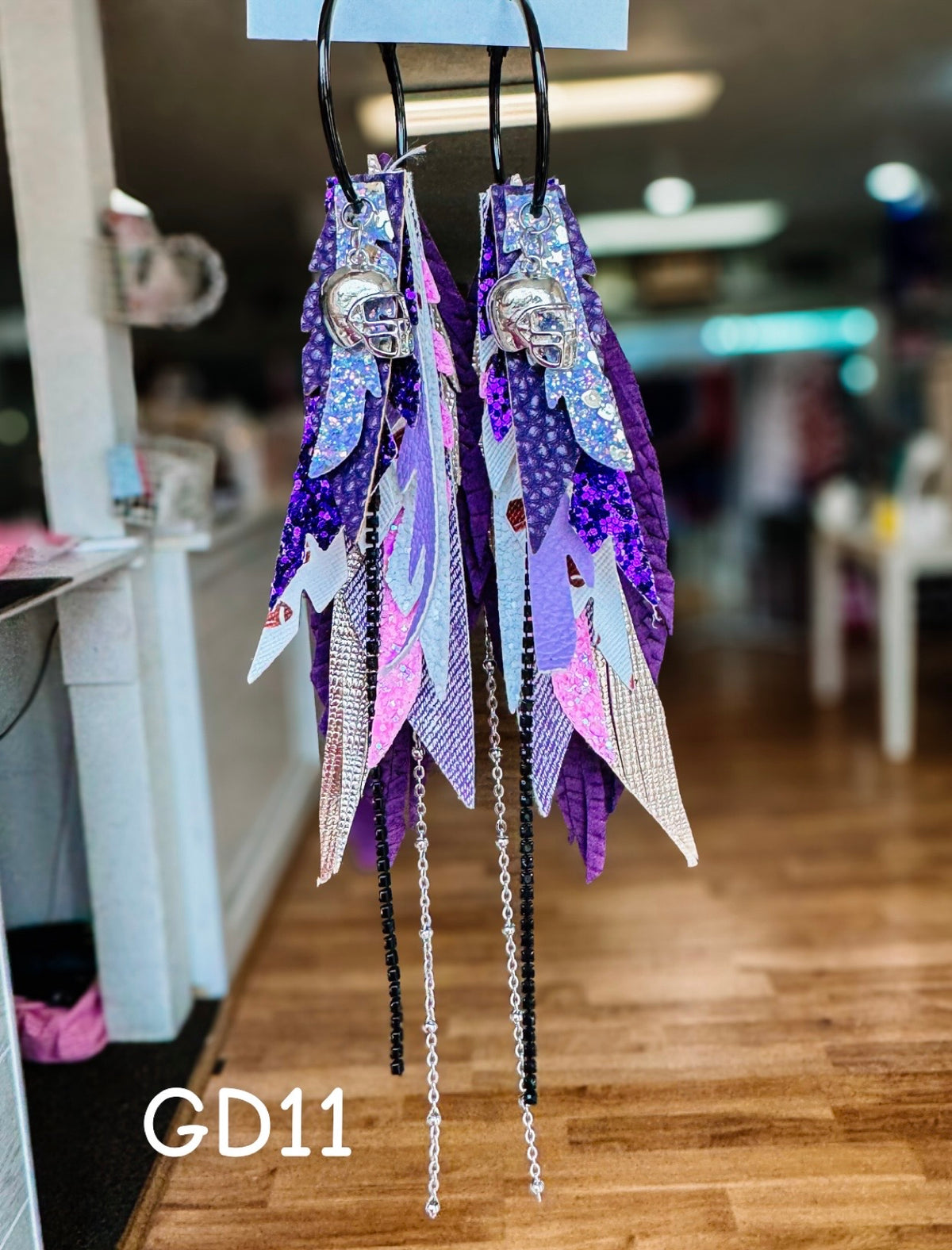 Jak Sprat Game Day Collection: Medium Mic Drop-Game Day-Dear Me Southern Boutique, located in DeRidder, Louisiana