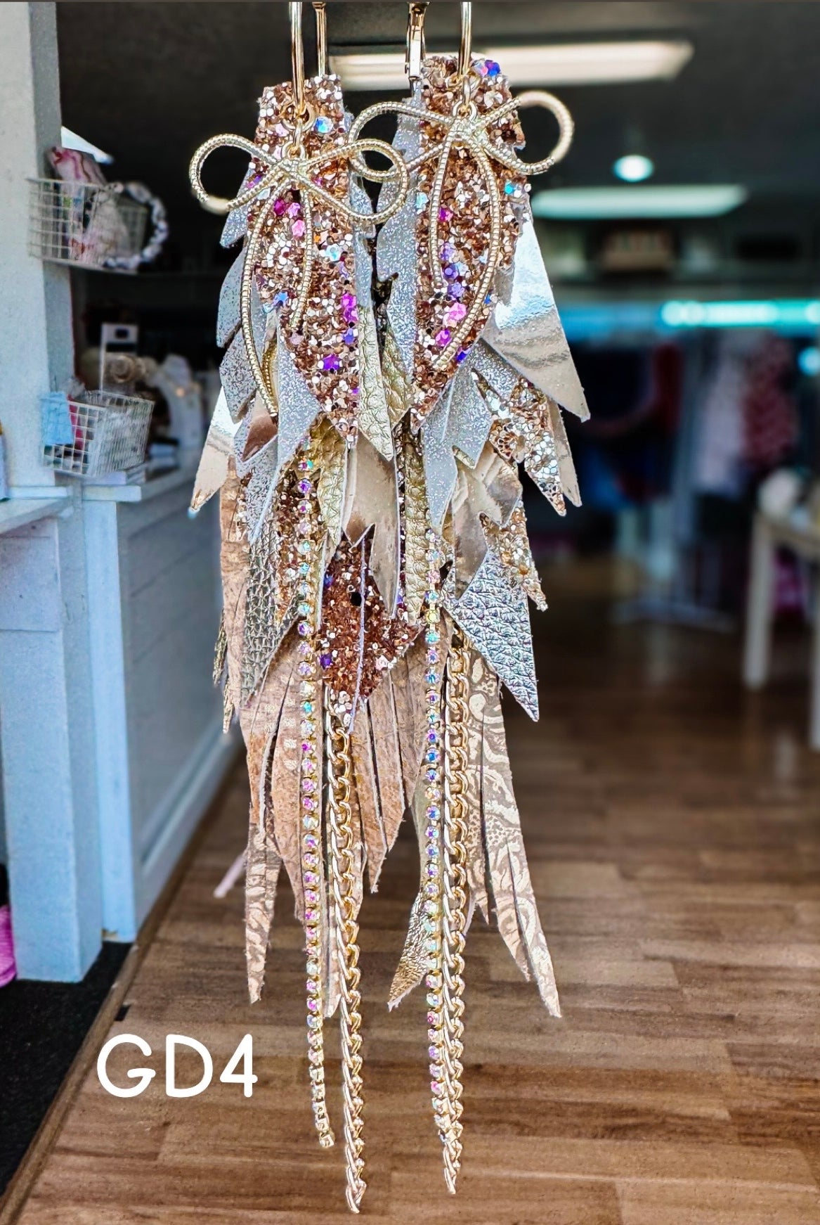 Jak Sprat Game Day Collection: Mega Mic Drop-Game Day-Dear Me Southern Boutique, located in DeRidder, Louisiana