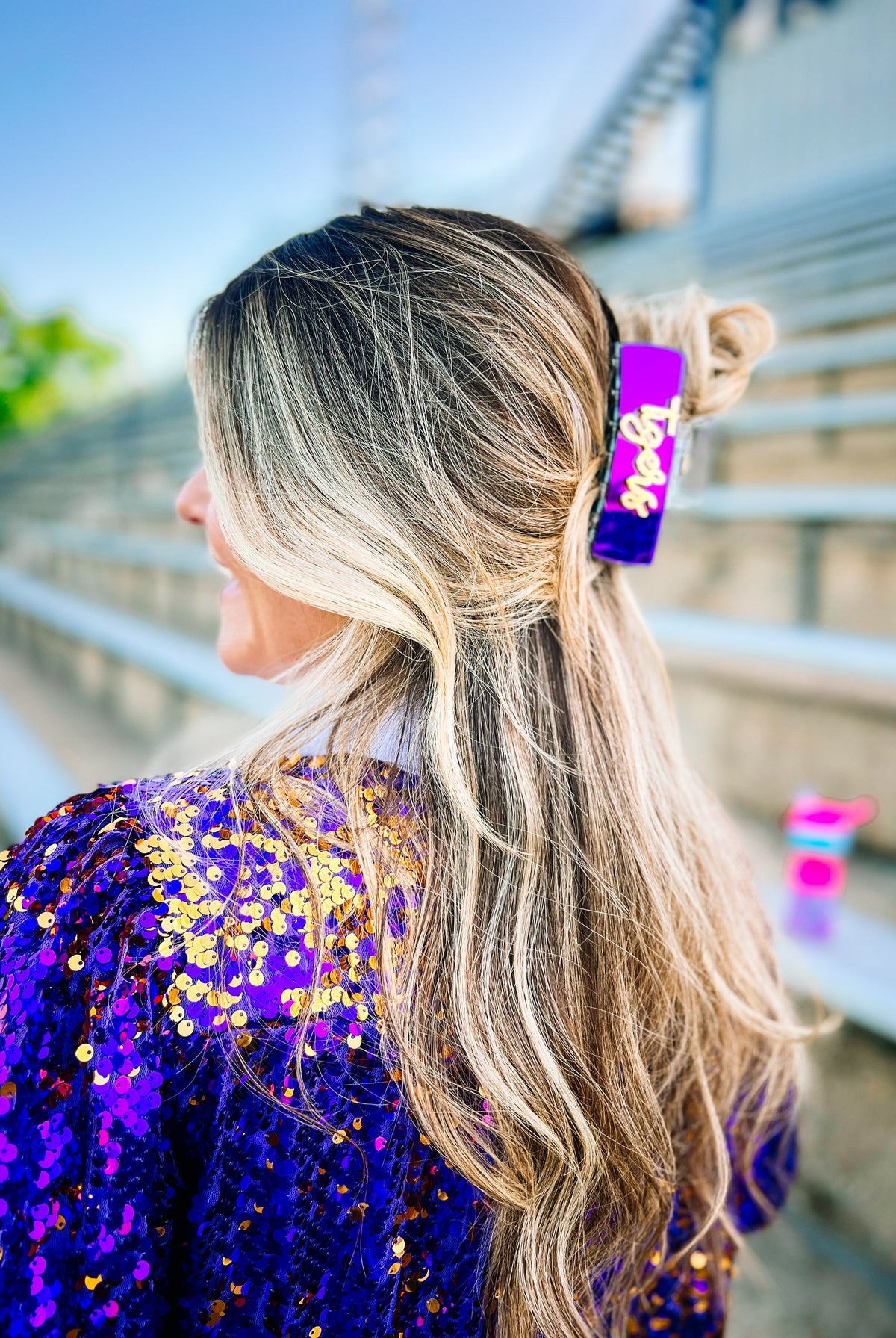 Kentucky Claw Clip-Game Day-Dear Me Southern Boutique, located in DeRidder, Louisiana