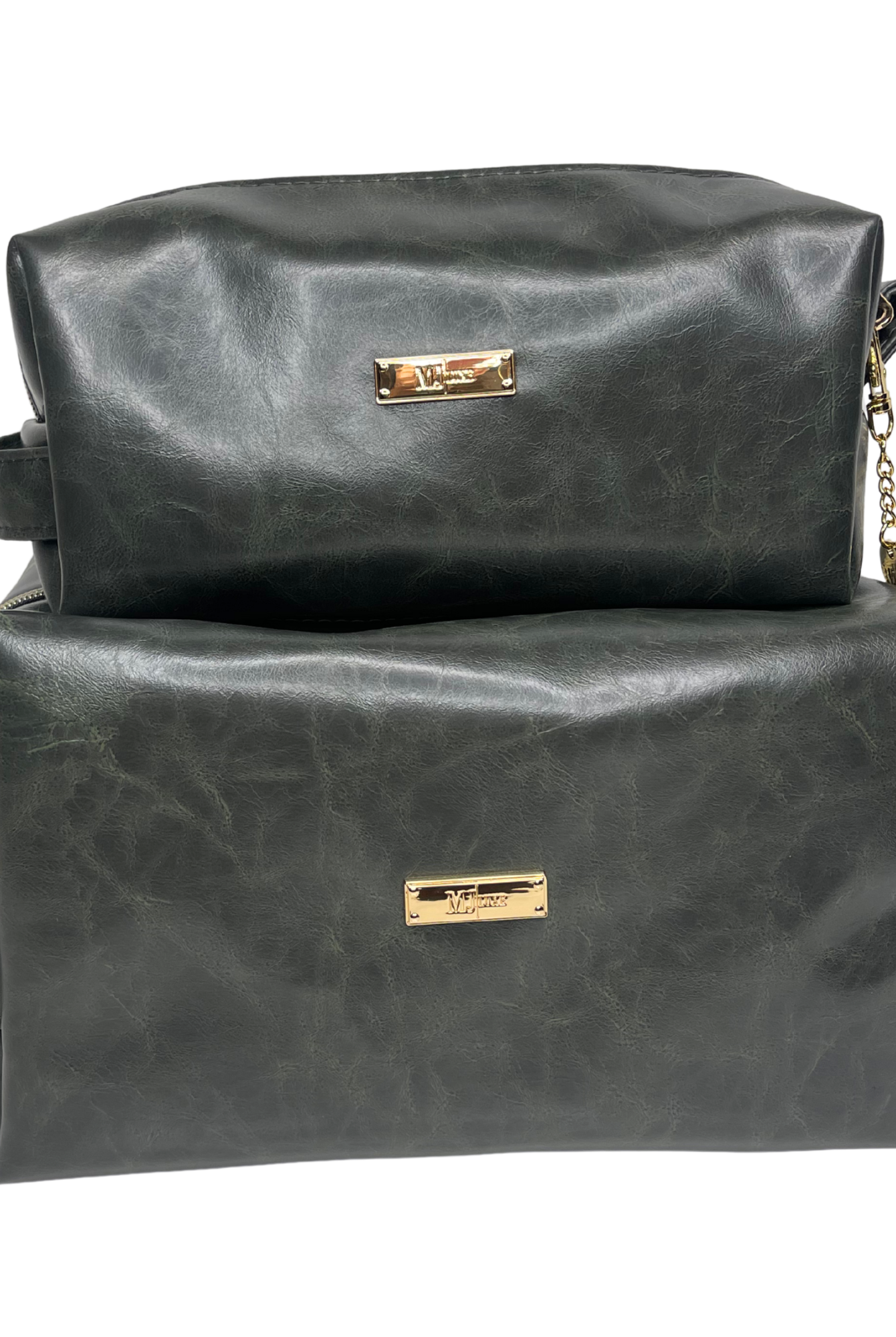 LIVE BOX- Bobbie-Dear Me Southern Boutique, located in DeRidder, Louisiana