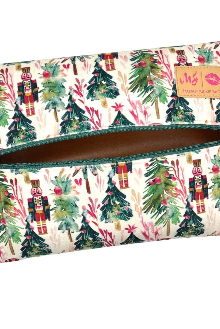 LIVE BOX- Sugar Plum-Dear Me Southern Boutique, located in DeRidder, Louisiana