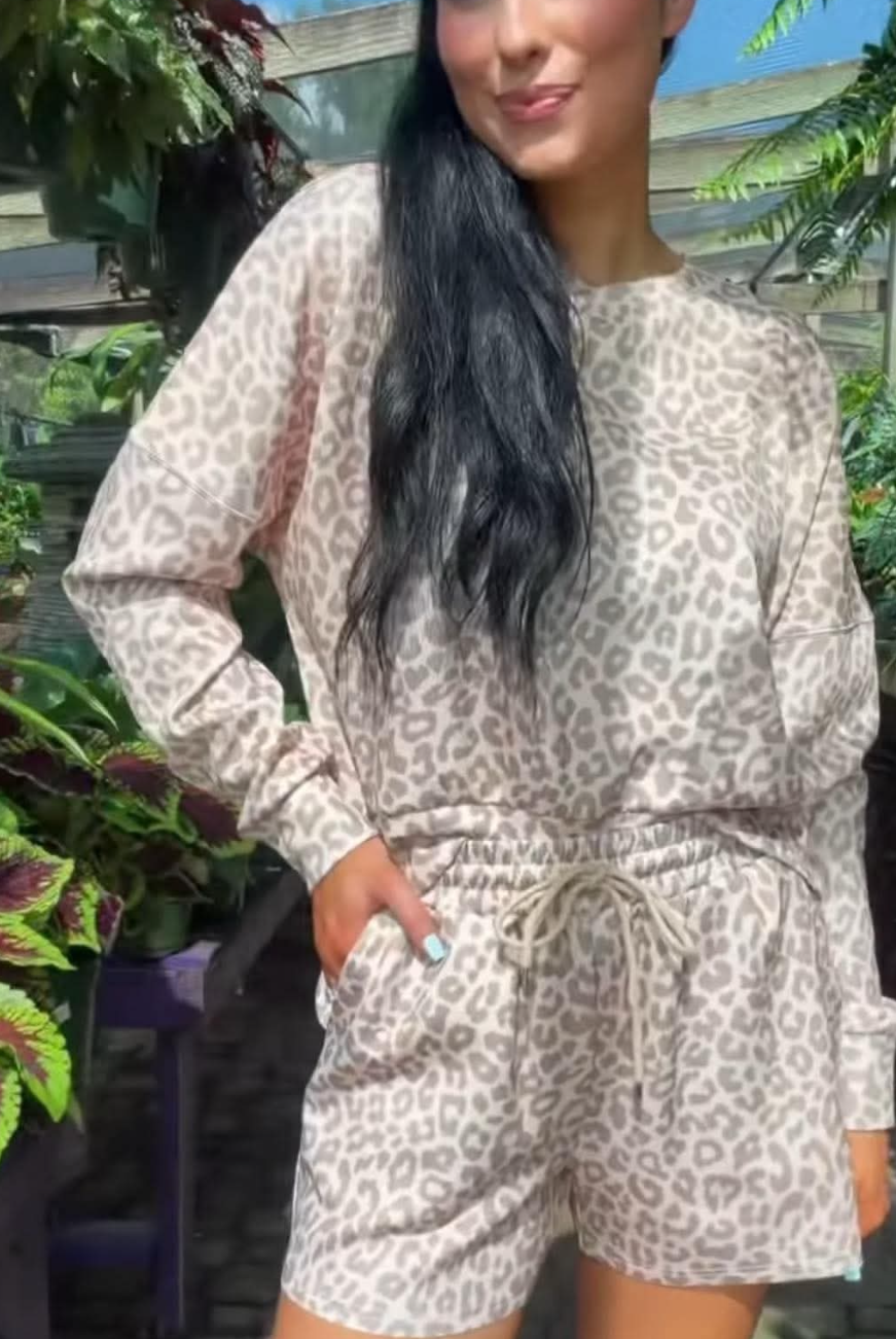 Luna Luxe Pullover Set-Bella Leopard-Dear Me Southern Boutique, located in DeRidder, Louisiana