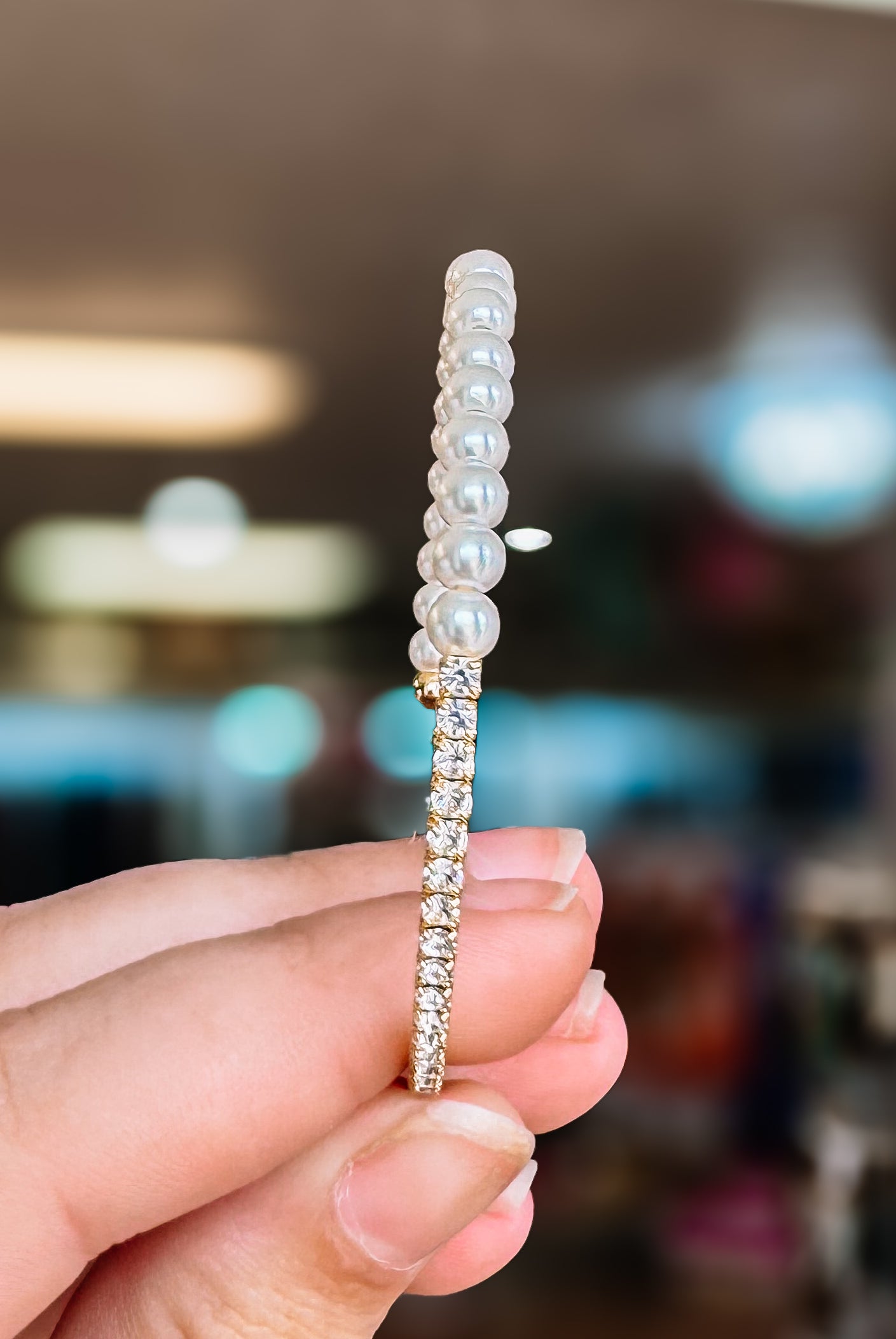 Palm Beach Single Strand Pearl Crystal Bangle-Bracelets-Dear Me Southern Boutique, located in DeRidder, Louisiana
