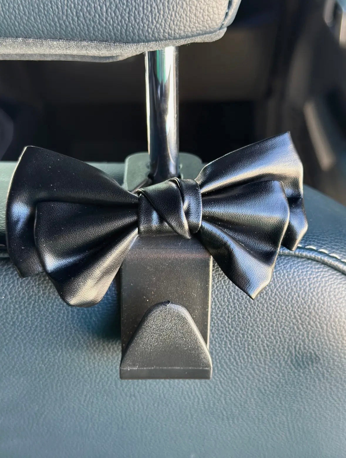 Passenger Princess Purse Hook-Other Accessories-Dear Me Southern Boutique, located in DeRidder, Louisiana