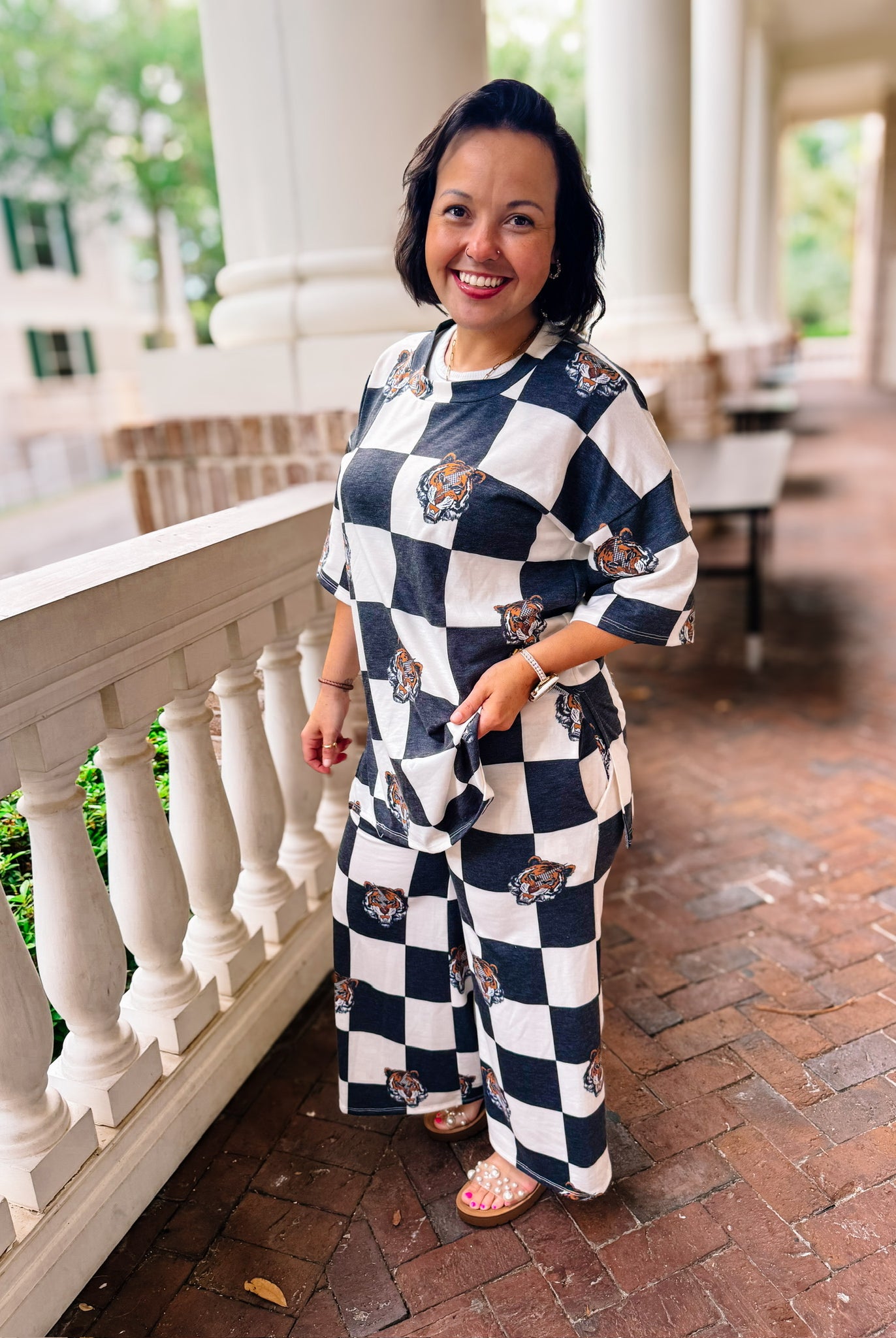 Tiger Tailgate Set-Dear Me Southern Boutique, located in DeRidder, Louisiana