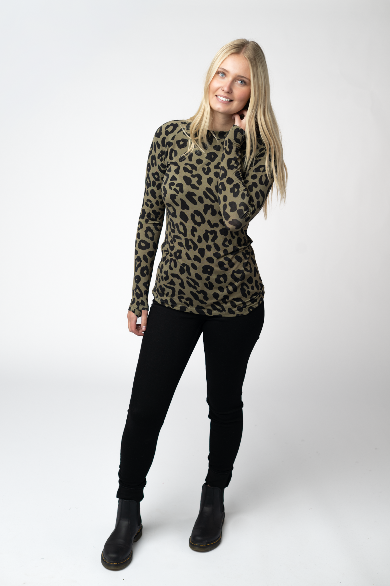09.02 EN ROUTE Blair Long Sleeve Top - Olive Animal Print-Tops-Dear Me Southern Boutique, located in DeRidder, Louisiana