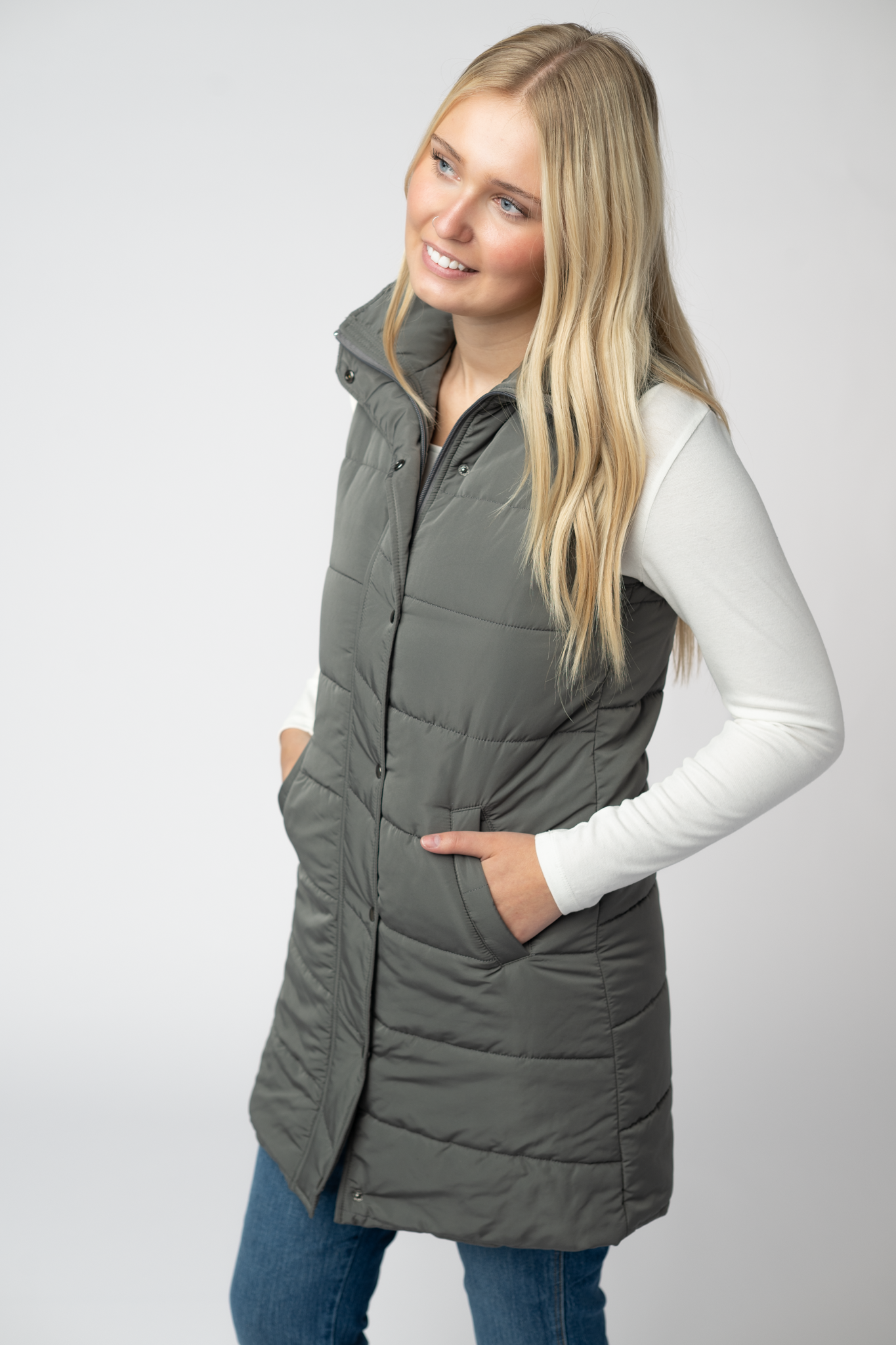 09.09 EN ROUTE Harlow Long Vest - Grey-clothing-Dear Me Southern Boutique, located in DeRidder, Louisiana