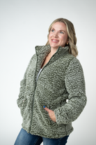 09.09 EN ROUTE Two Tone Fullzip Sherpa - Olive and White-outerwear-Dear Me Southern Boutique, located in DeRidder, Louisiana