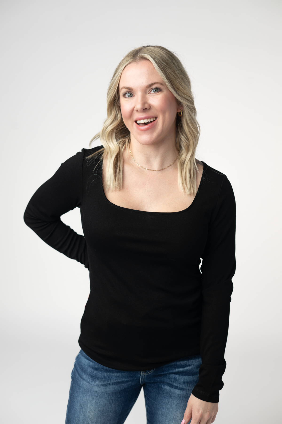 Alyssa Long Sleeve Top - Black-Tops-Dear Me Southern Boutique, located in DeRidder, Louisiana