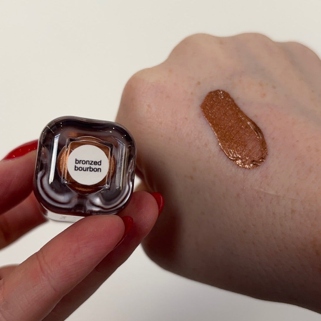 Glow Boms Luxury Liquid Highlighter-Presales-Dear Me Southern Boutique, located in DeRidder, Louisiana