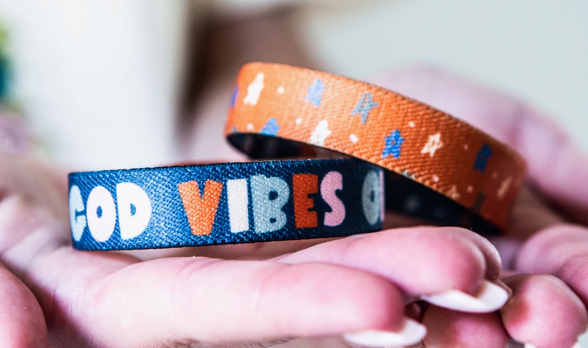 God Vibes Only Stretchy Bracelet-Jewelry - Bracelets-Dear Me Southern Boutique, located in DeRidder, Louisiana