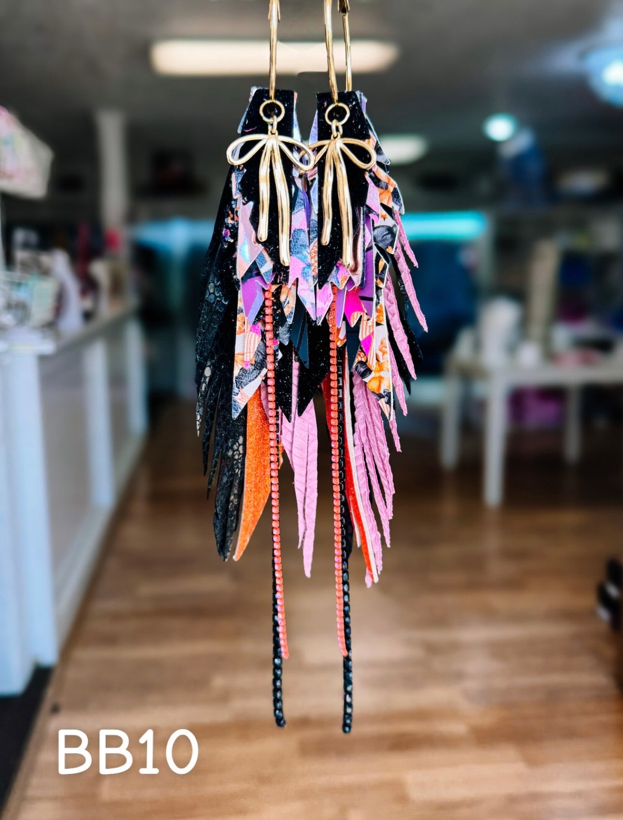 Jak Sprat Boos & Bows Collection: Mega Mic Drop Dangles-Earrings-Dear Me Southern Boutique, located in DeRidder, Louisiana