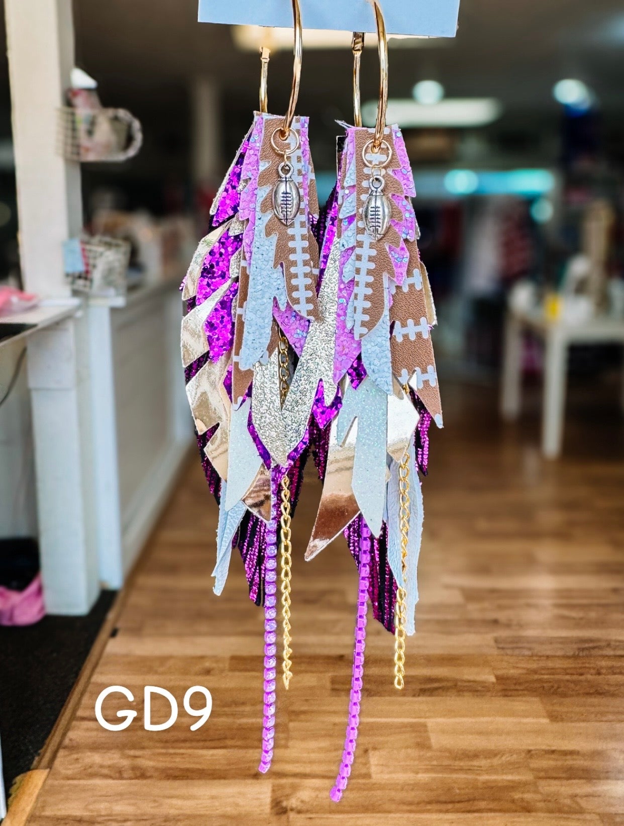 Jak Sprat Game Day Collection: Medium Mic Drop-Game Day-Dear Me Southern Boutique, located in DeRidder, Louisiana