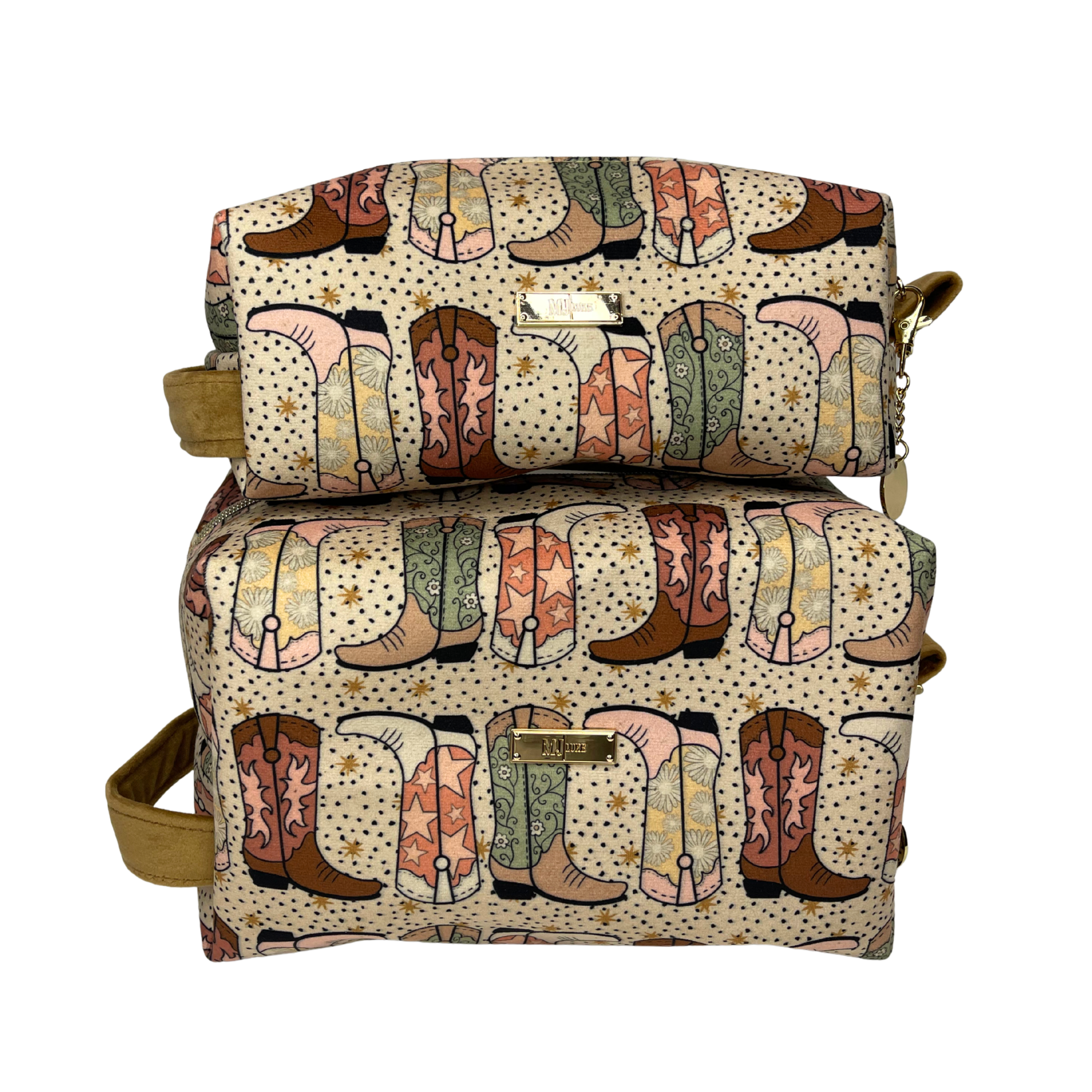 LIVE BOX- Bobbie-Dear Me Southern Boutique, located in DeRidder, Louisiana
