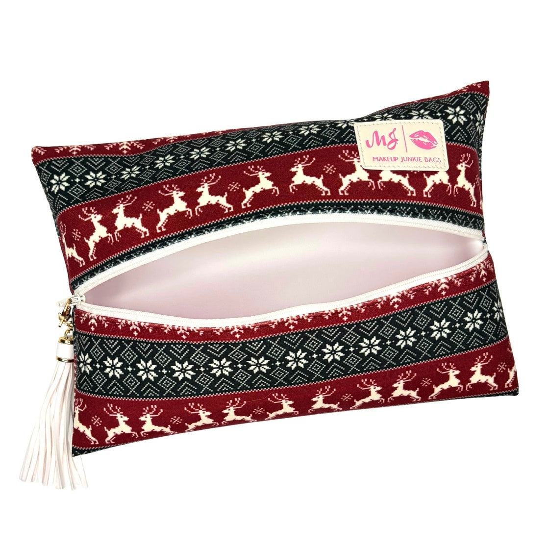 LIVE BOX- Christmas at the Lodge-Dear Me Southern Boutique, located in DeRidder, Louisiana
