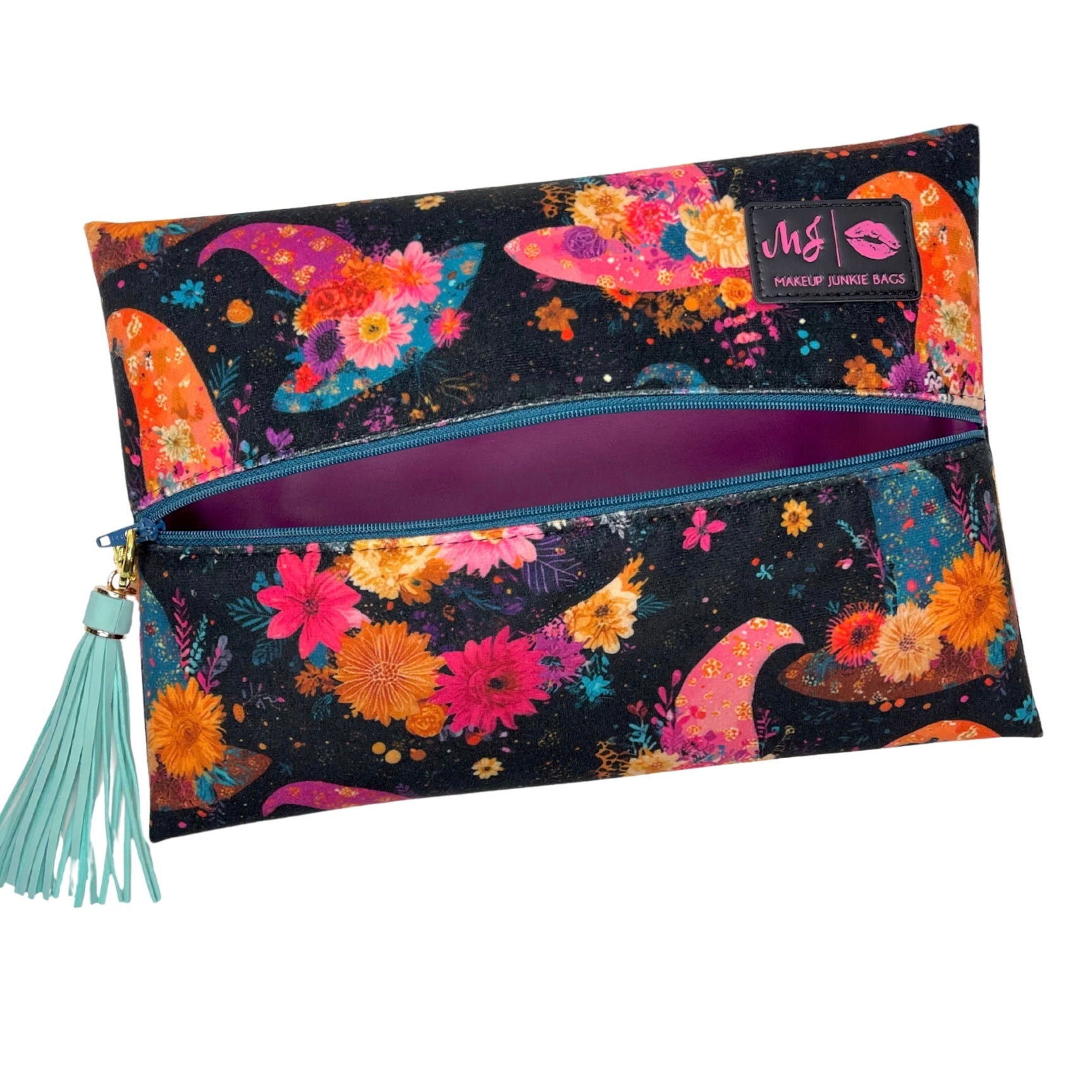 LIVE BOX- Practical Spell-Dear Me Southern Boutique, located in DeRidder, Louisiana
