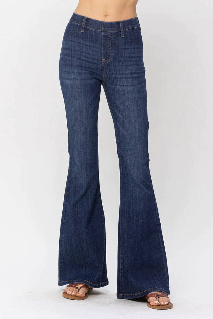 Lazy Girl Judy Blue Flares-Dear Me Southern Boutique, located in DeRidder, Louisiana