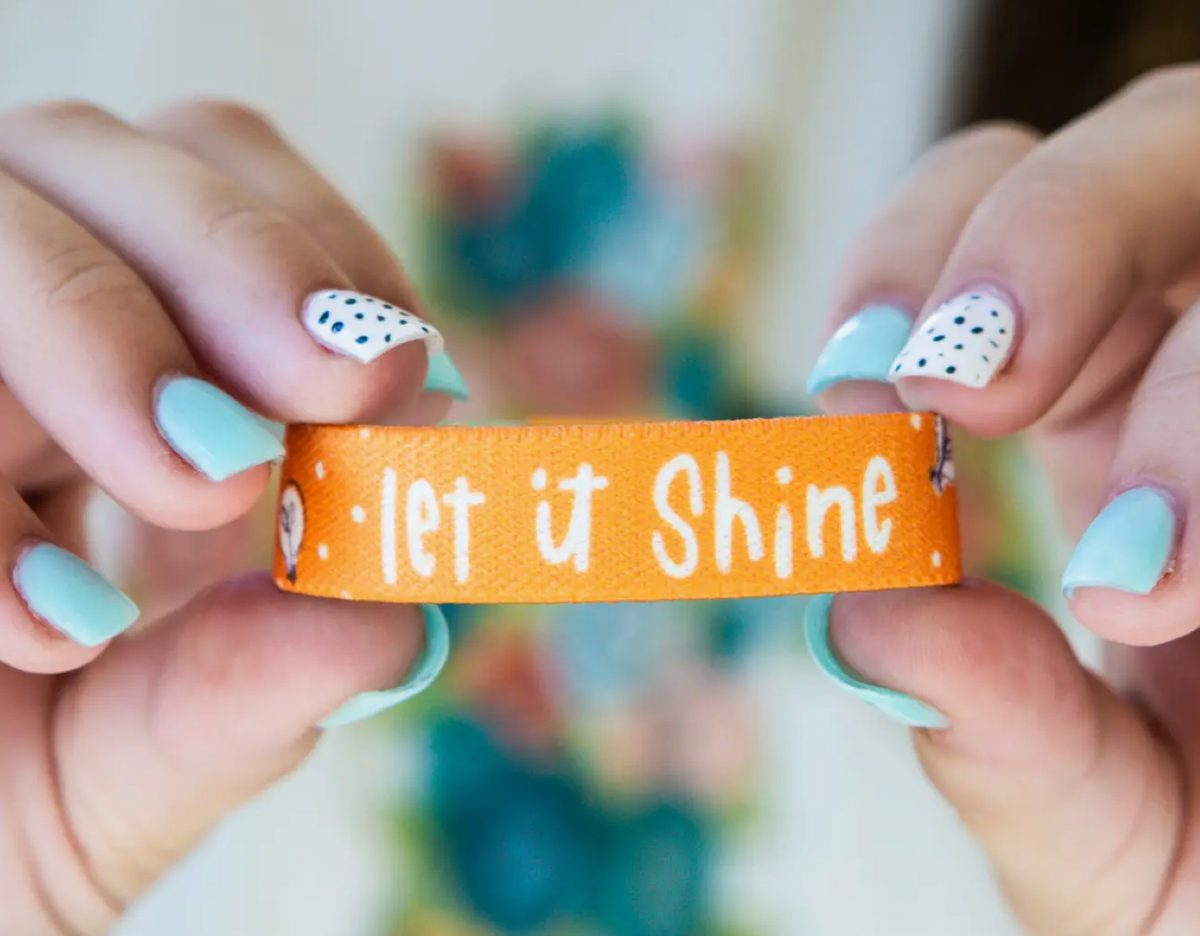 Let It Shine Stretchy Bracelet-Jewelry - Bracelets-Dear Me Southern Boutique, located in DeRidder, Louisiana