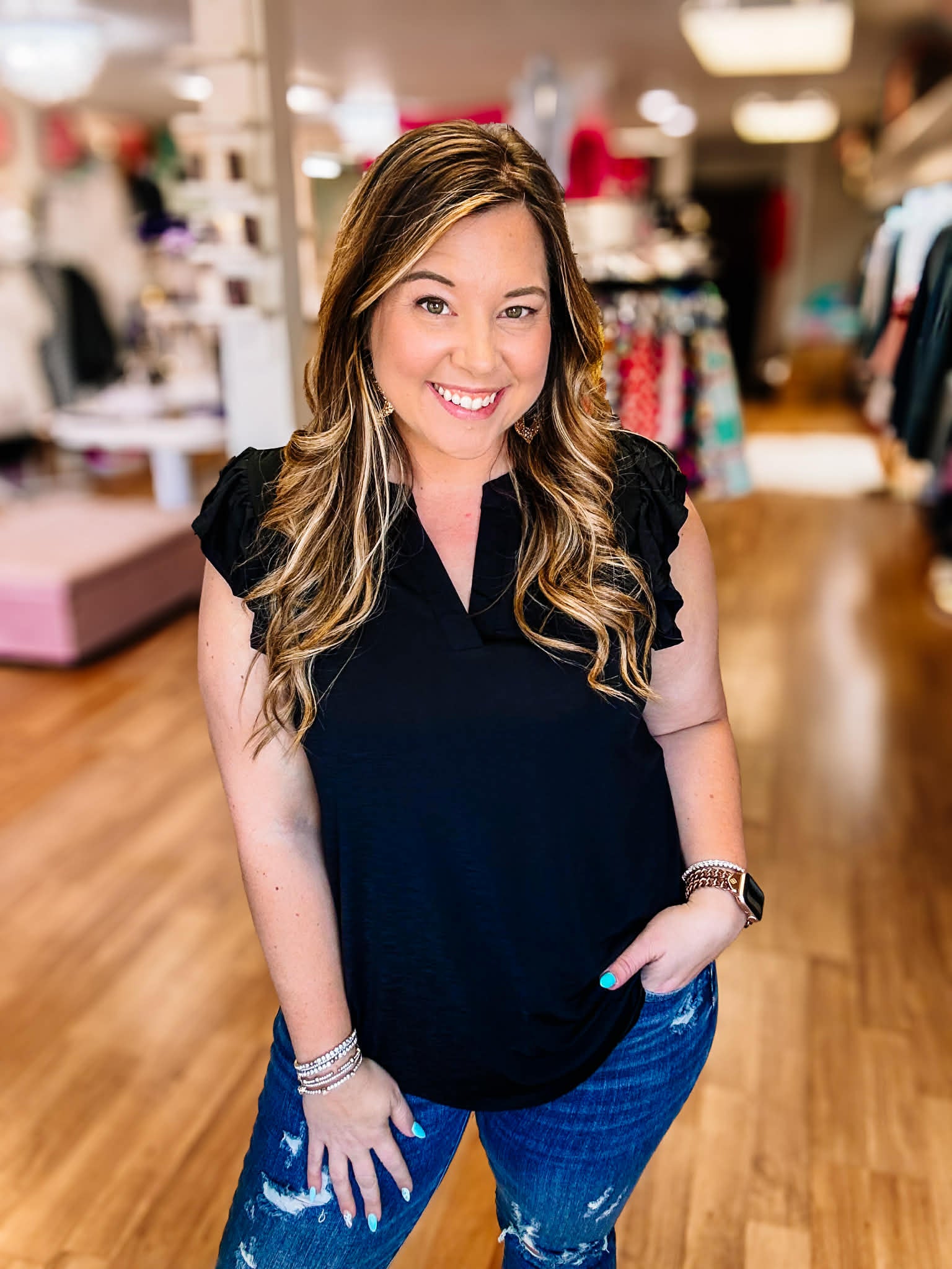Lizzy Top- Black-Tops-Dear Me Southern Boutique, located in DeRidder, Louisiana