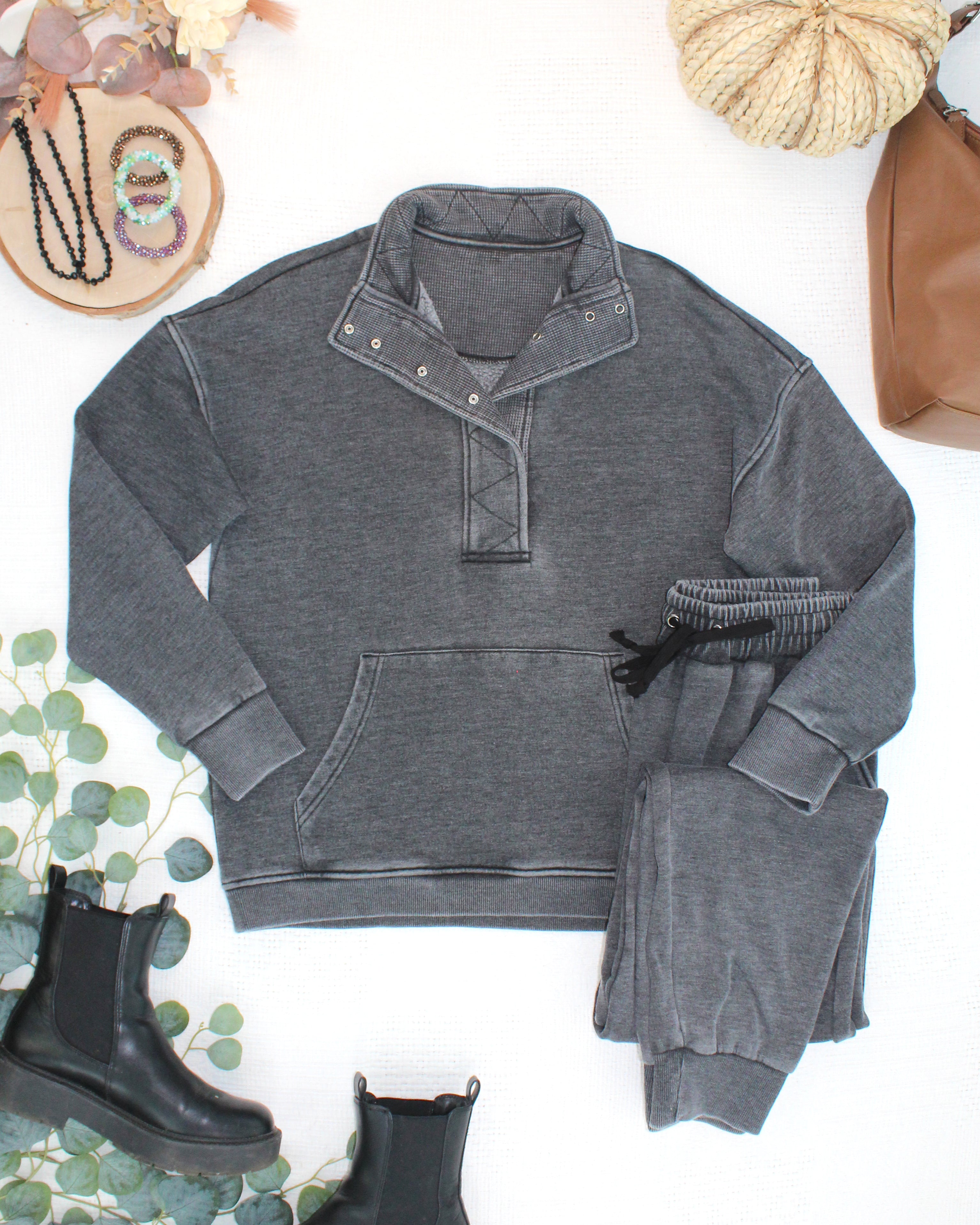MARKET EXCLUSIVE Jesse Vintage Wash Snap Pullover - Black-Pullover-Dear Me Southern Boutique, located in DeRidder, Louisiana