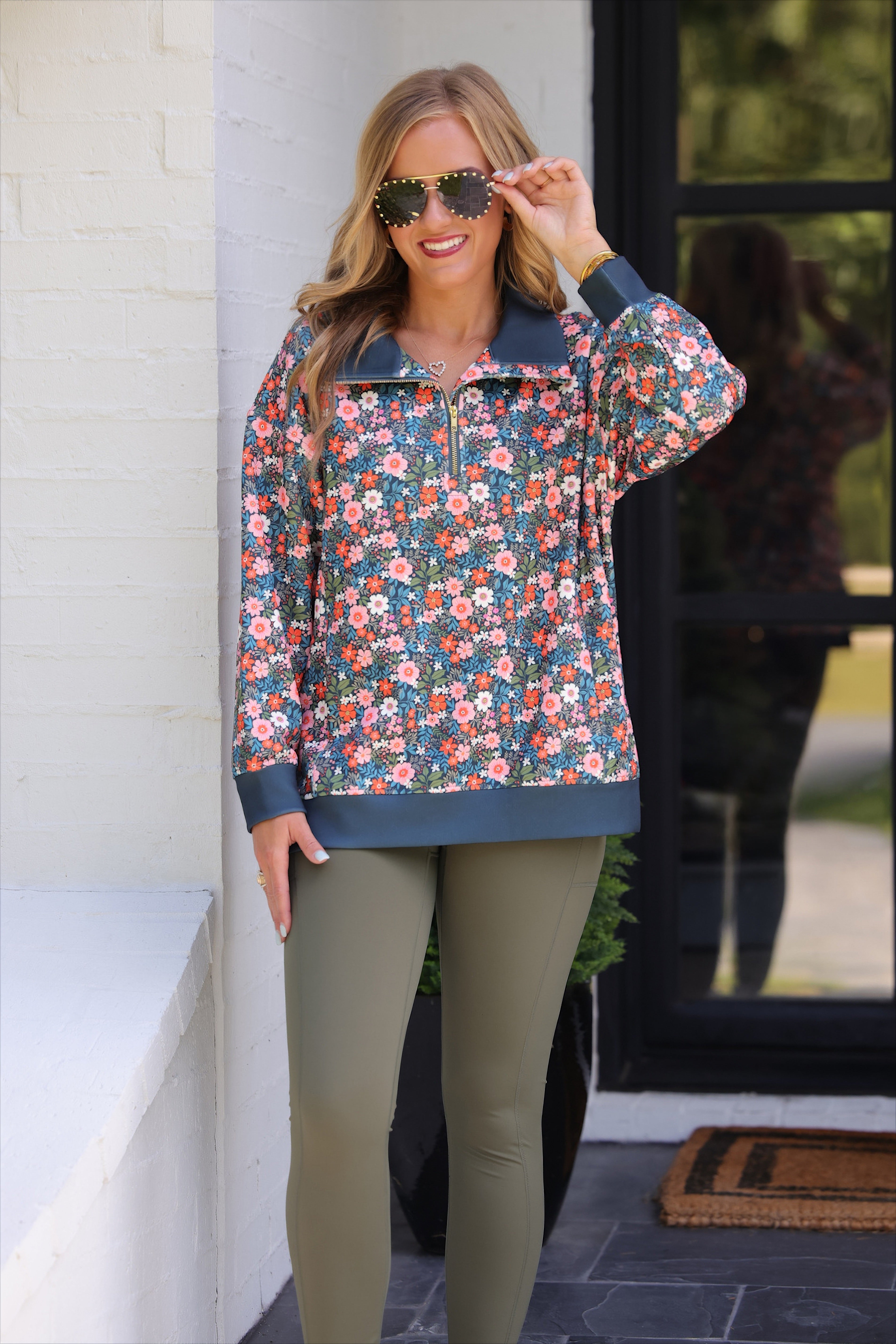 PREORDER- Everyday Pullover- Gwen Floral-pullover-Dear Me Southern Boutique, located in DeRidder, Louisiana