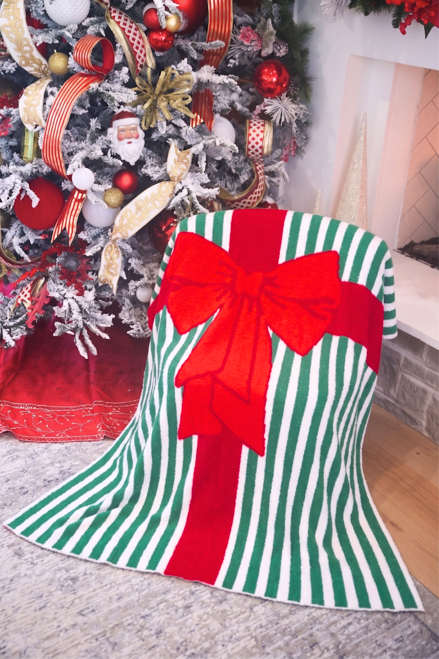 PREORDER- Wrapped With a Bow Blanket-Blanket-Dear Me Southern Boutique, located in DeRidder, Louisiana