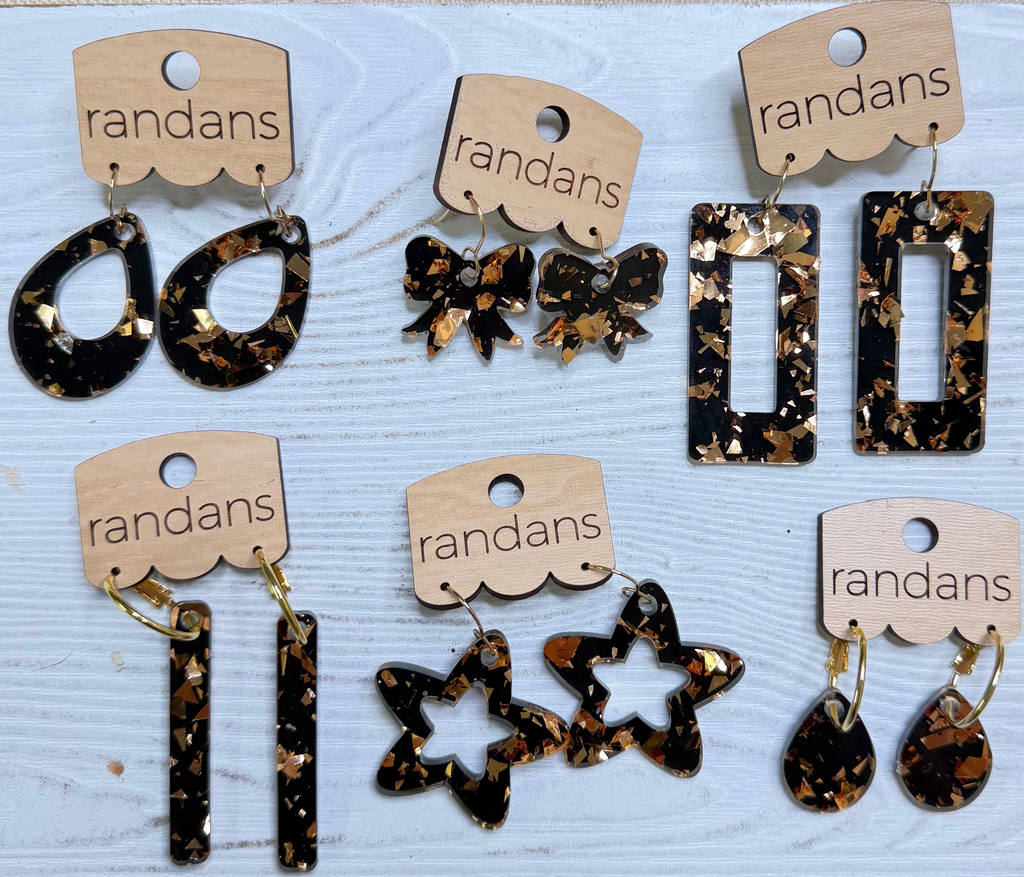 Randans acrylic dangle earrings- black and gold-Earrings-Dear Me Southern Boutique, located in DeRidder, Louisiana