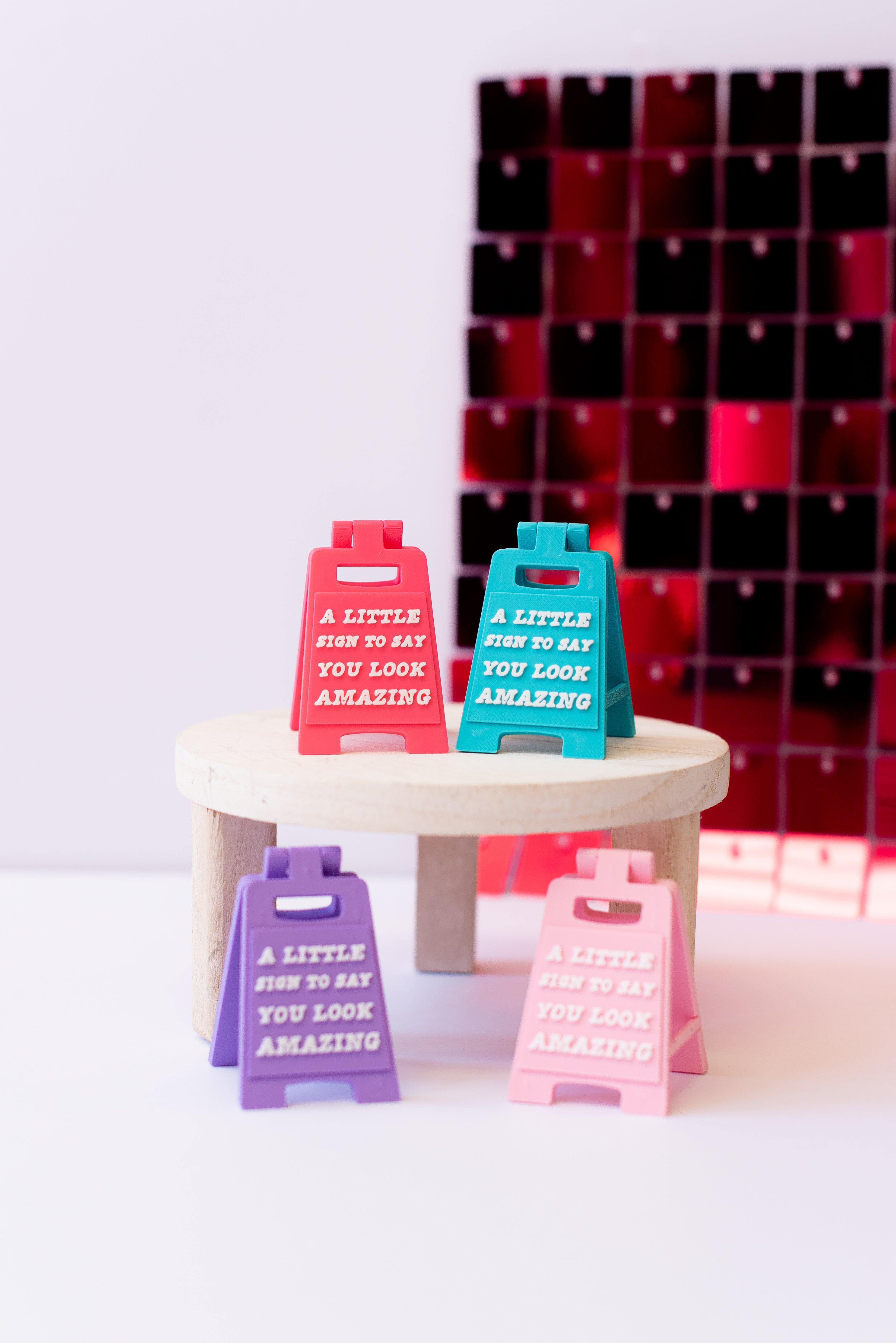 You Look Amazing Mini Sign-JAG Gifts-Dear Me Southern Boutique, located in DeRidder, Louisiana